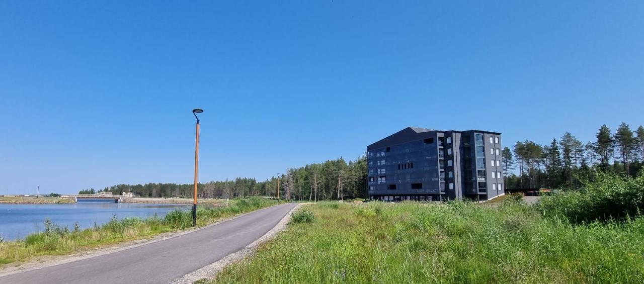 Marina Chalets Studios By Hiekka Booking - Sisaeltaeae Liinavaatteet Ja Loppusiivouksen Kalajoki Exterior foto