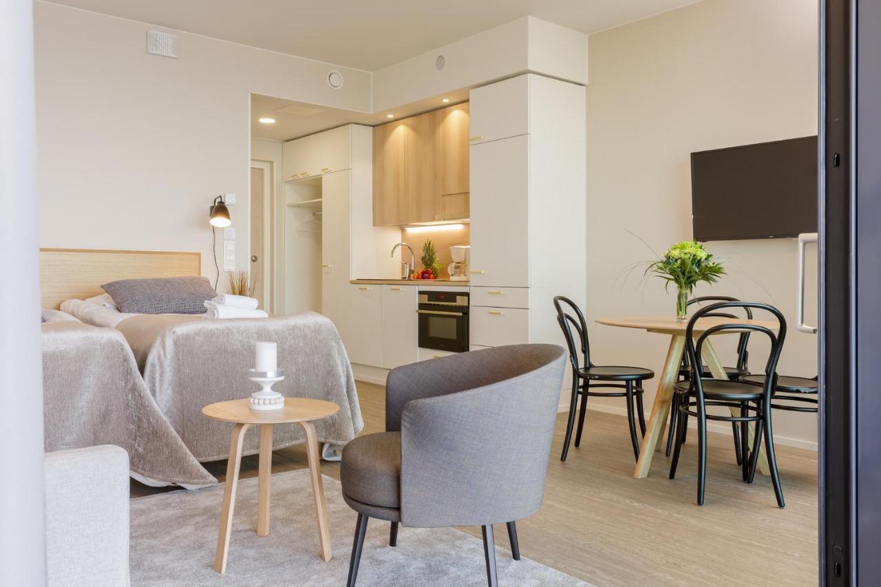 Marina Chalets Studios By Hiekka Booking - Sisaeltaeae Liinavaatteet Ja Loppusiivouksen Kalajoki Quarto foto